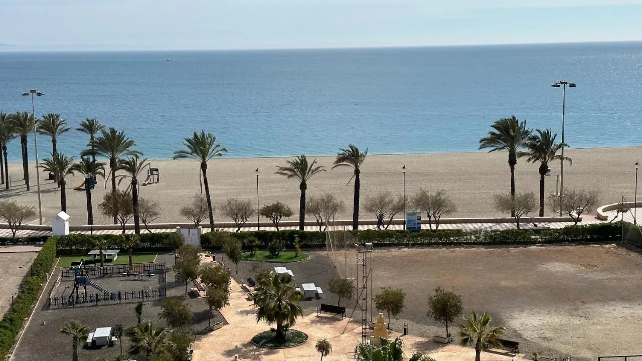 Apartamento Atico Parque Salinas Beachfront Roquetas de Mar Espanha