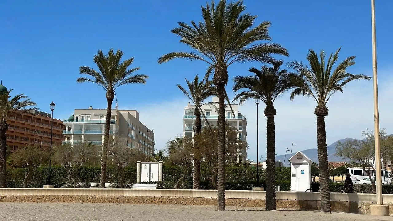 Atico Parque Salinas Beachfront Roquetas de Mar 0*,